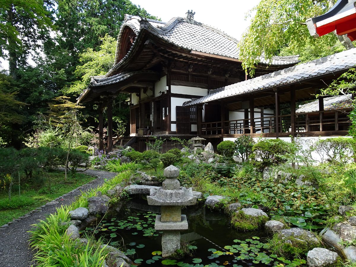 le bâtiment principal du temple Jurin-ji